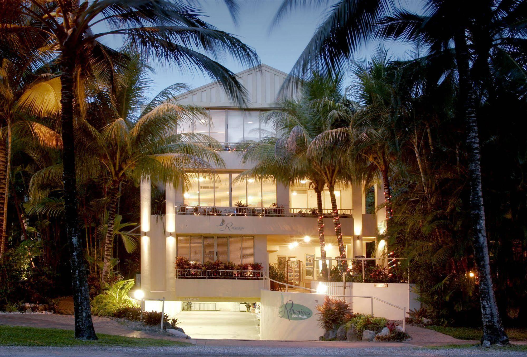 Silkari Reflections Of Port Douglas Exterior photo